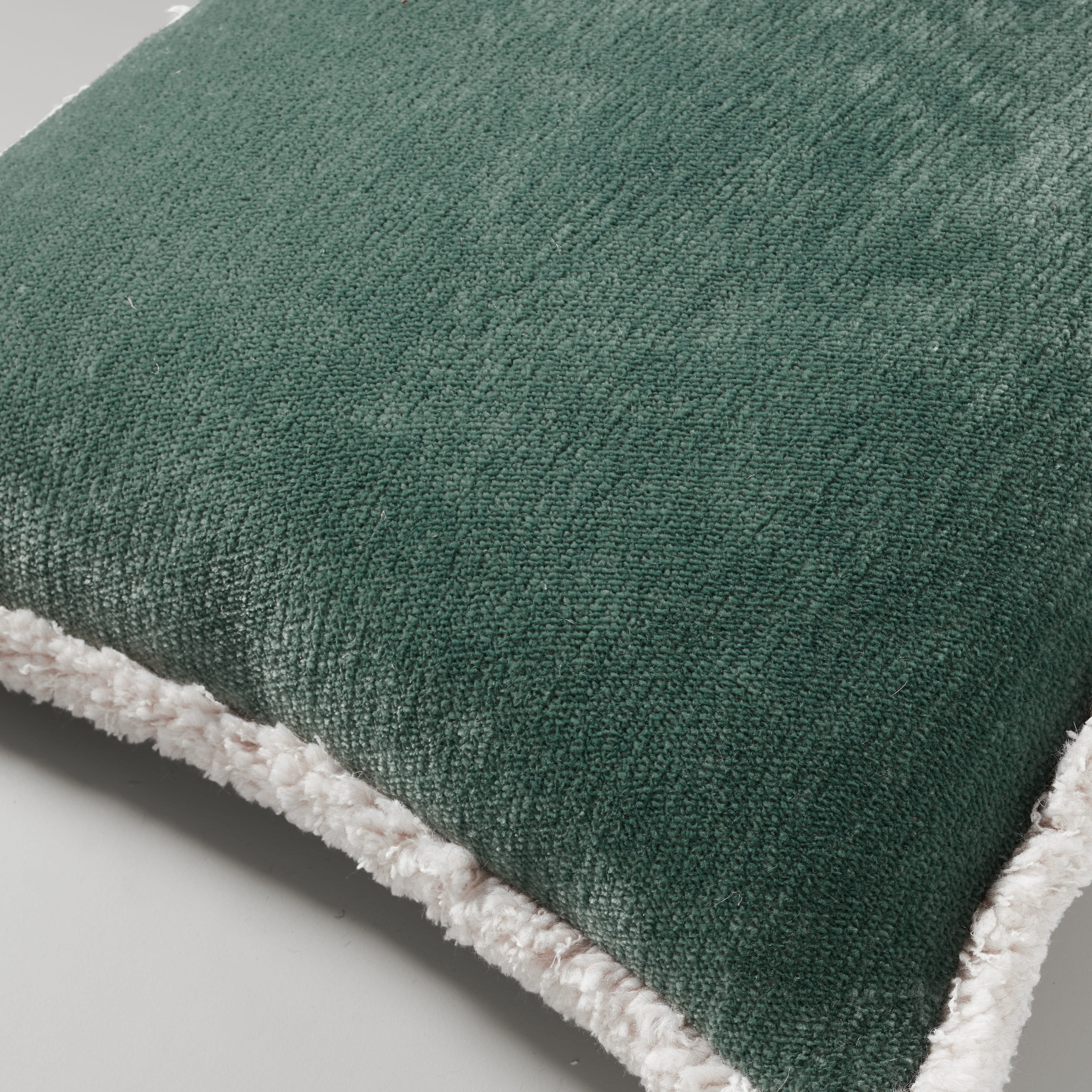 Ari chenille fringe cushion, 50X50, soft green