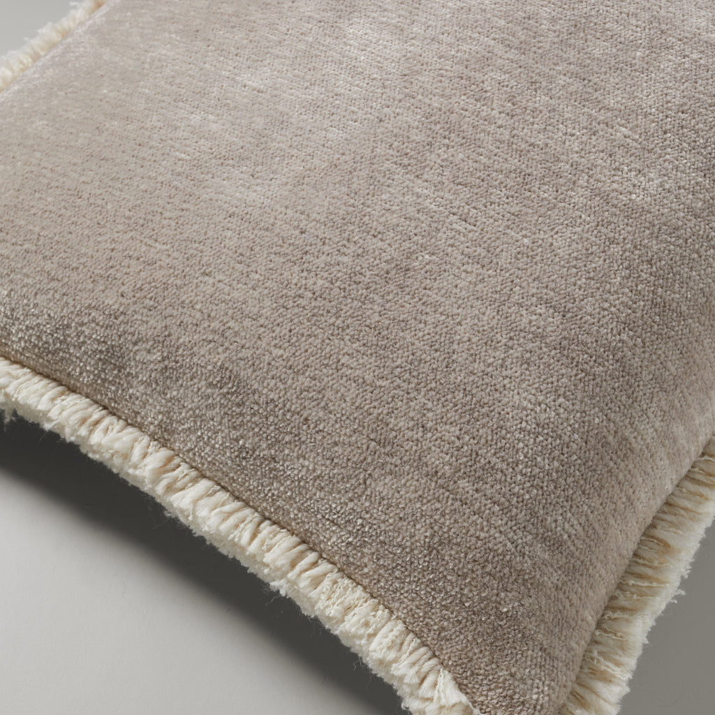 Ari chenille fringe cushion, 50X50, buzzing beige