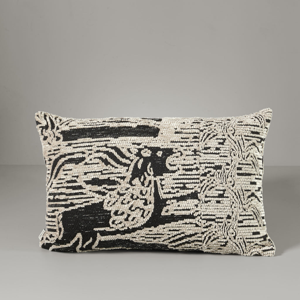 GM lion cushion-front/back, 40X60, beige/brown