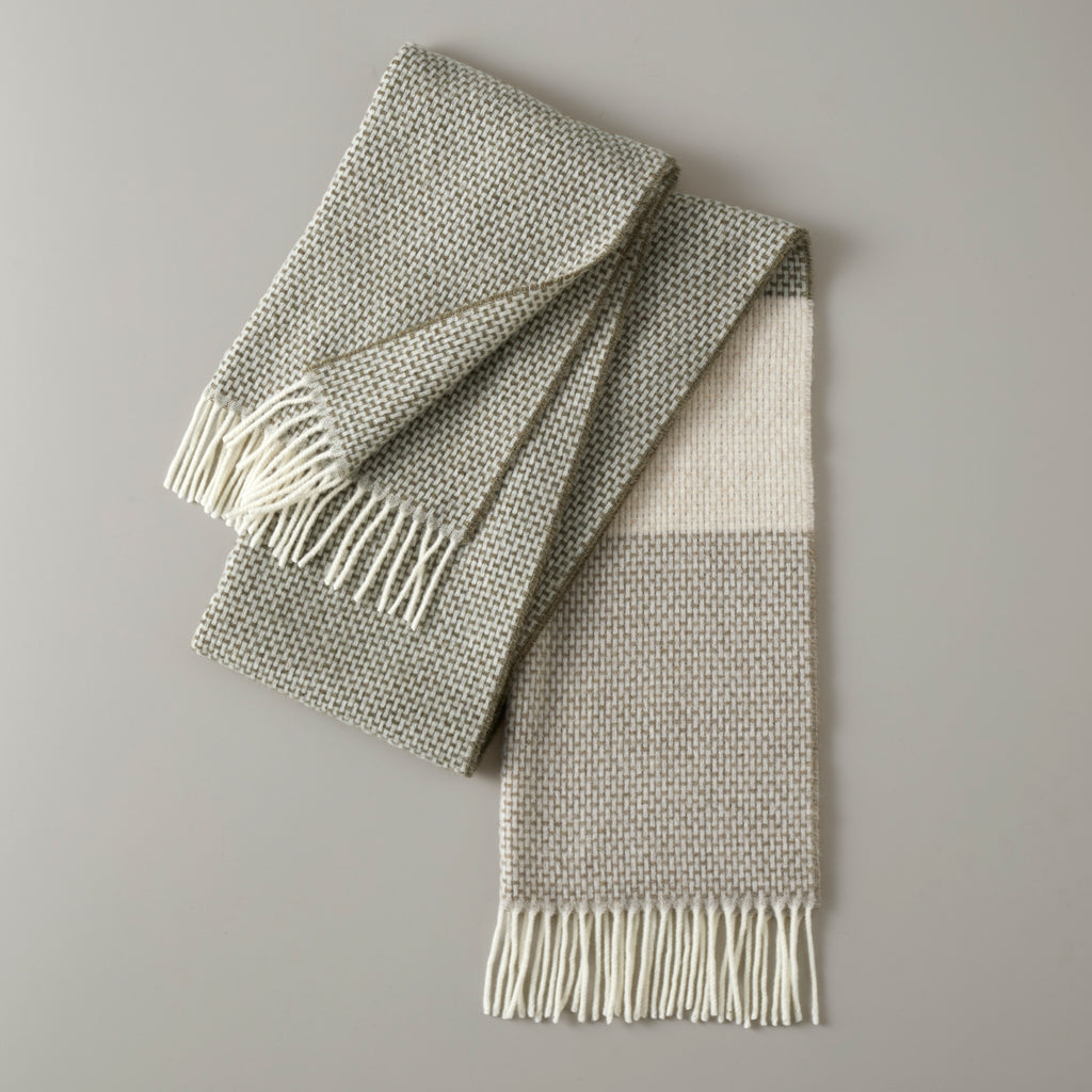 Aira scarf, 42X190, green/beige