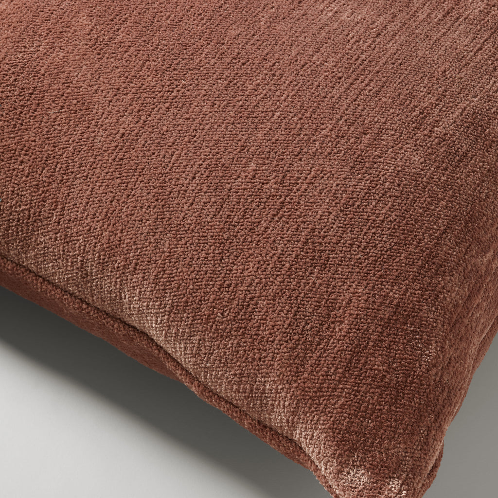 Ari chenille cushion, 60X60, vintage pink