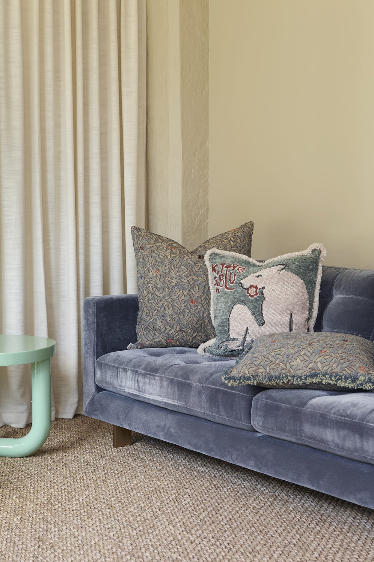GM bear fringe cushion, 50X50, green/rust