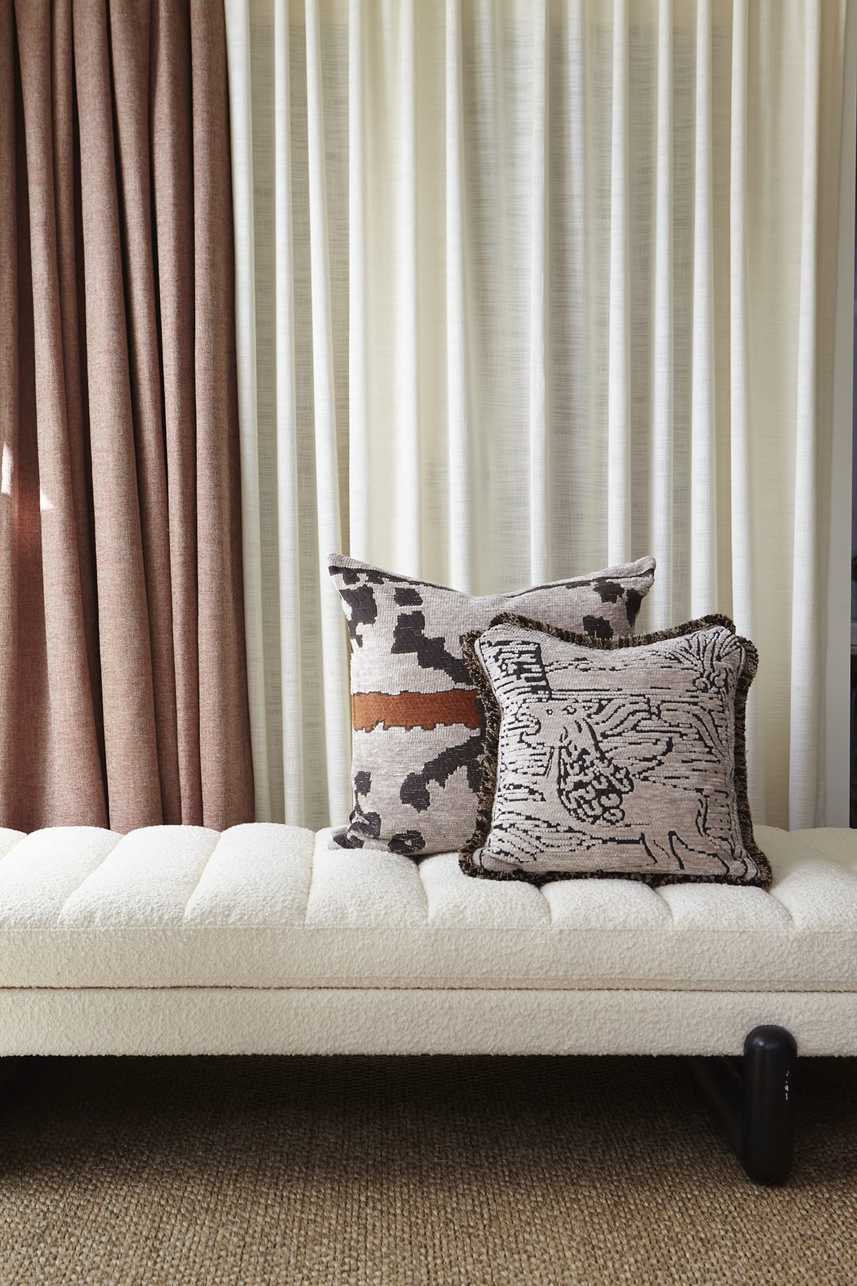 GM lion fringe cushion, 50X50, beige/brown