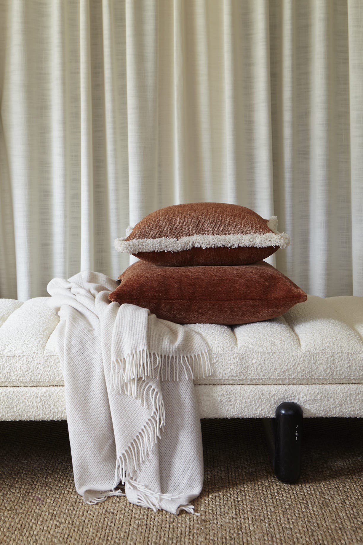 Ari chenille fringe cushion, 50X50, ruby rust