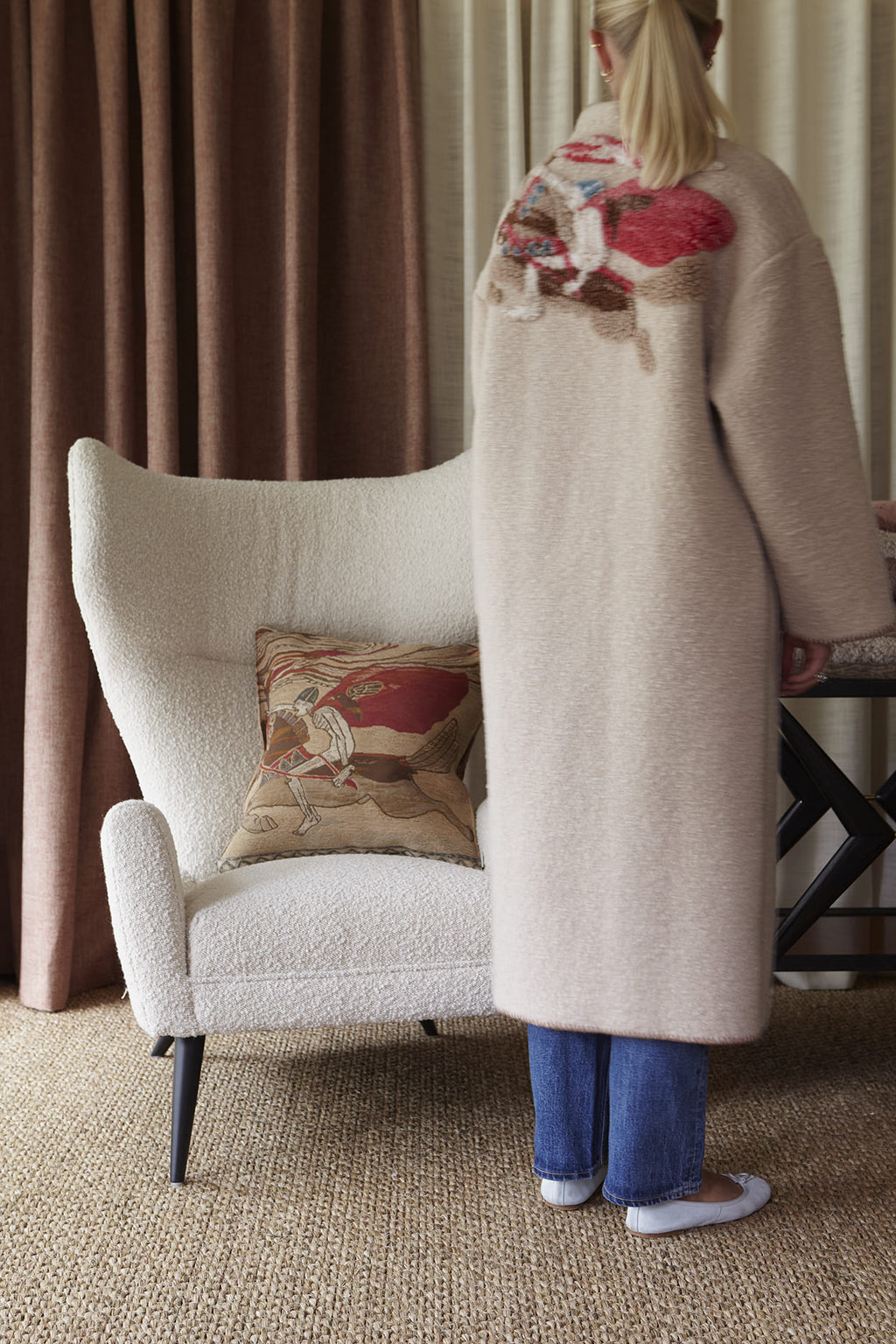 GM horse cushion, 50X50, beige/coral