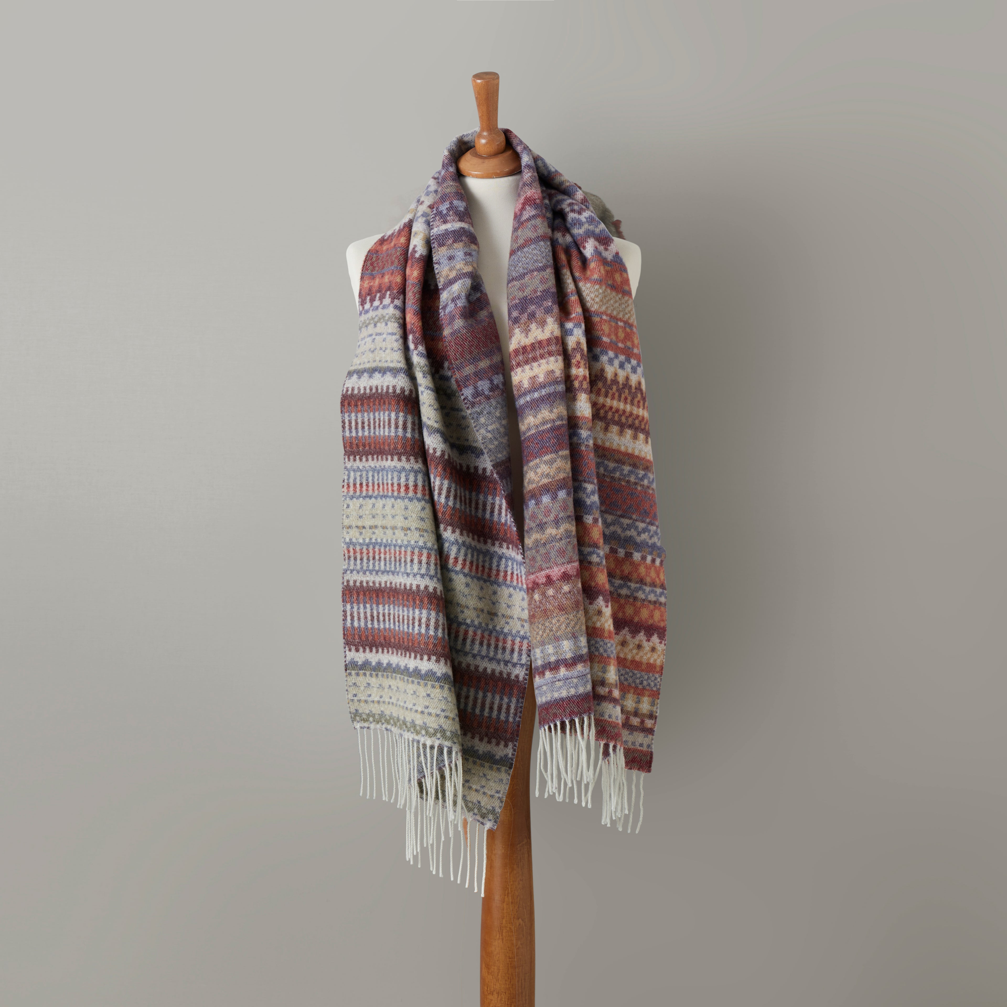 Alana heritage  scarf, 42X190, multi dark