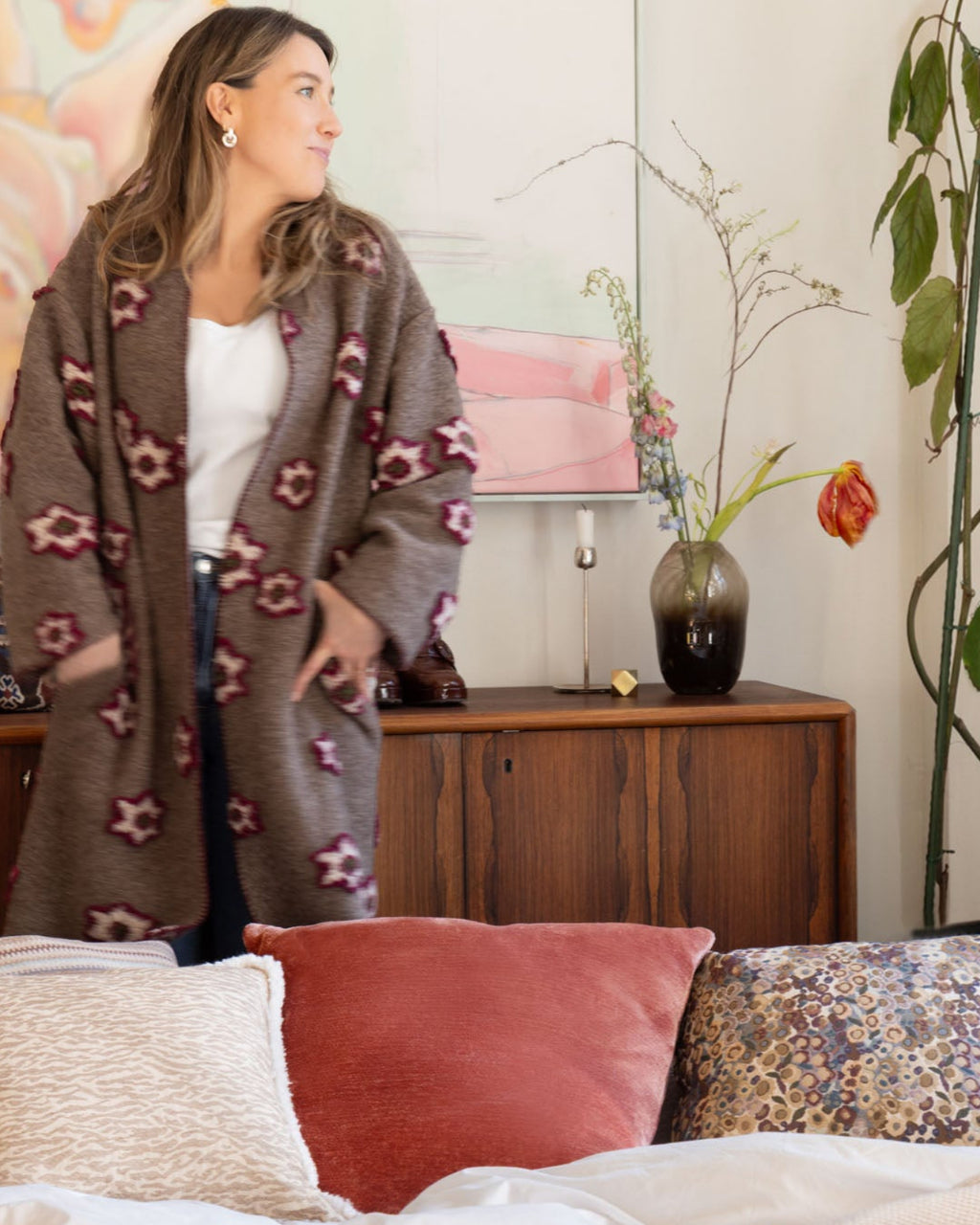 Alma flowers, wool cardigan