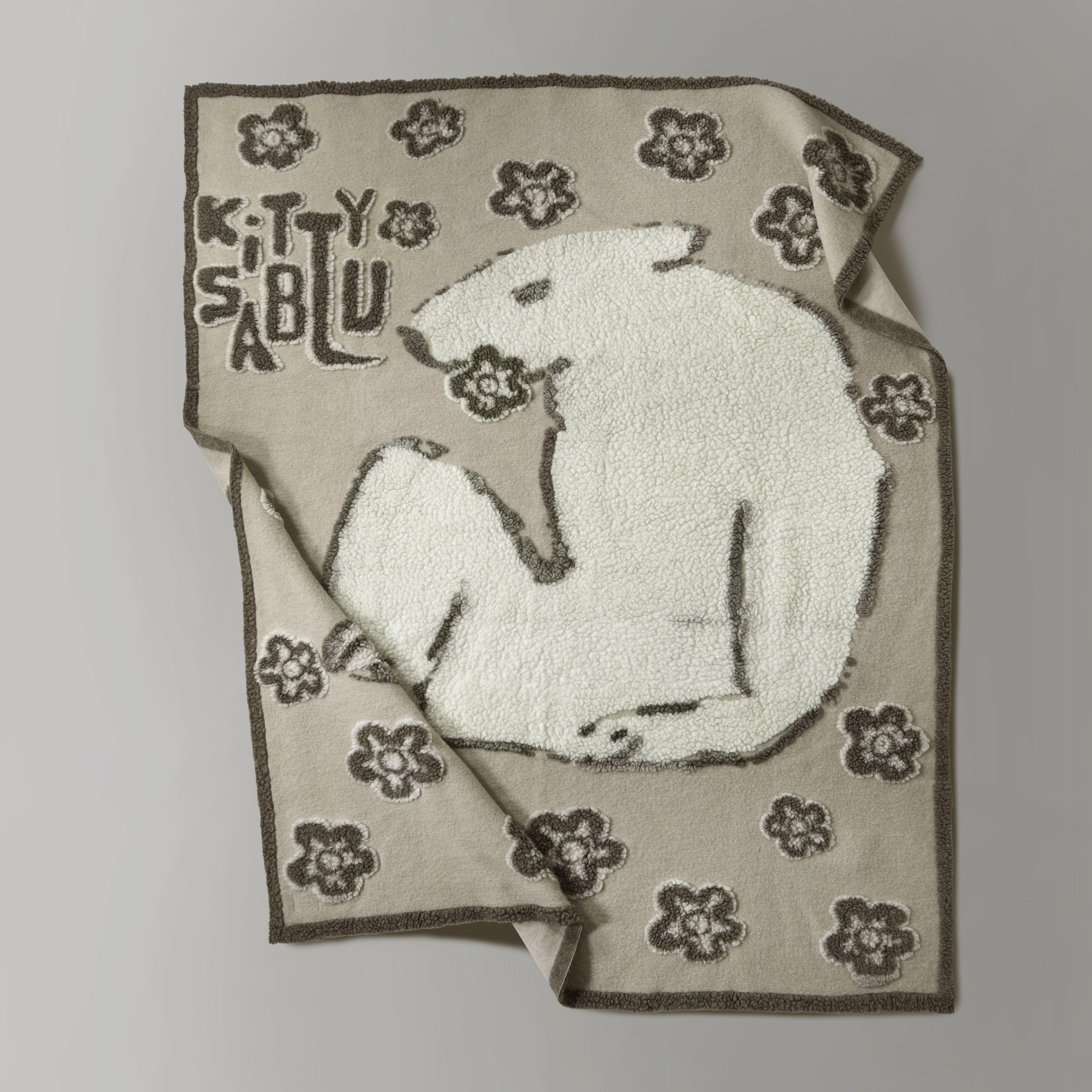 GM bear, wool throw, 150X190, beige