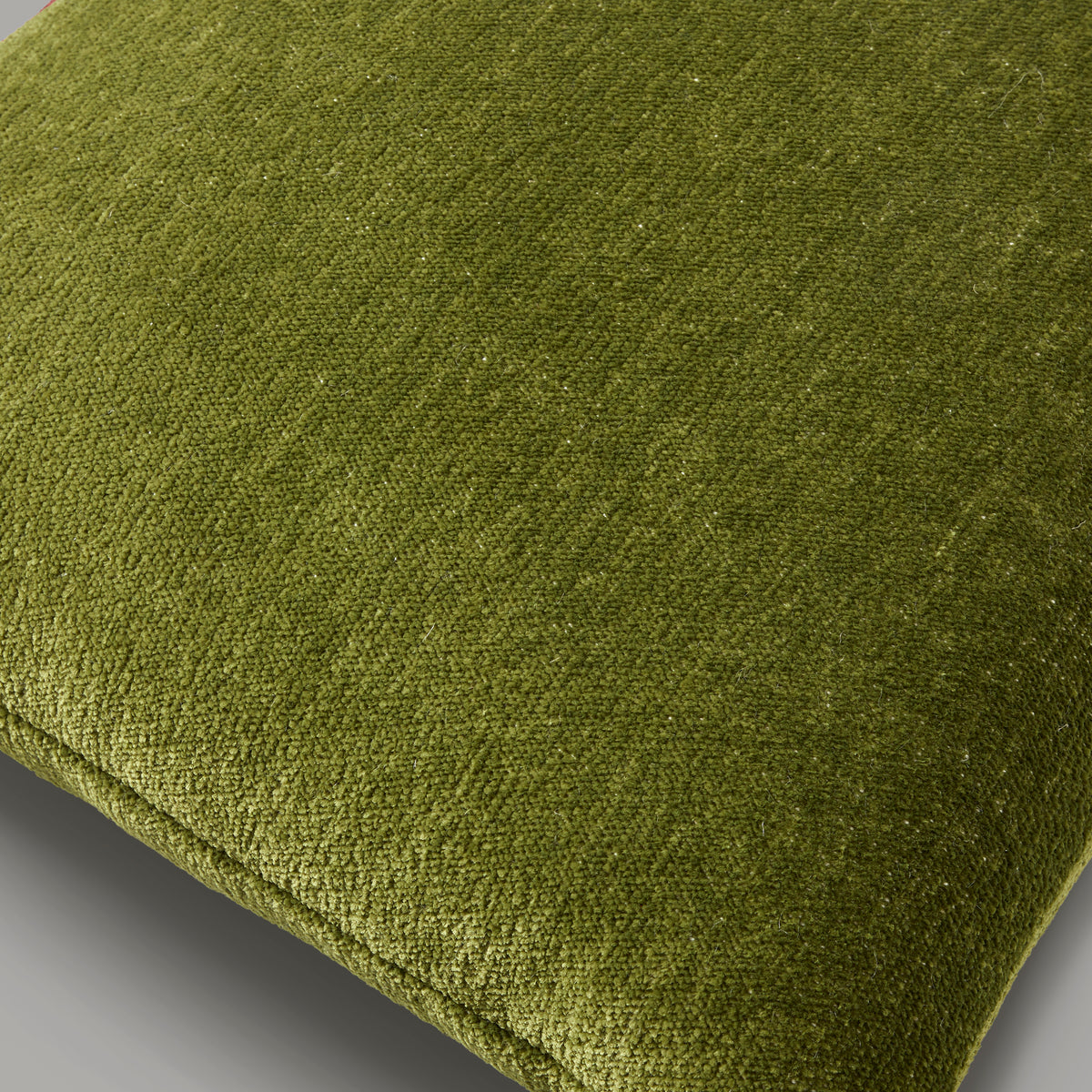 Ari chenille cushion, olive green