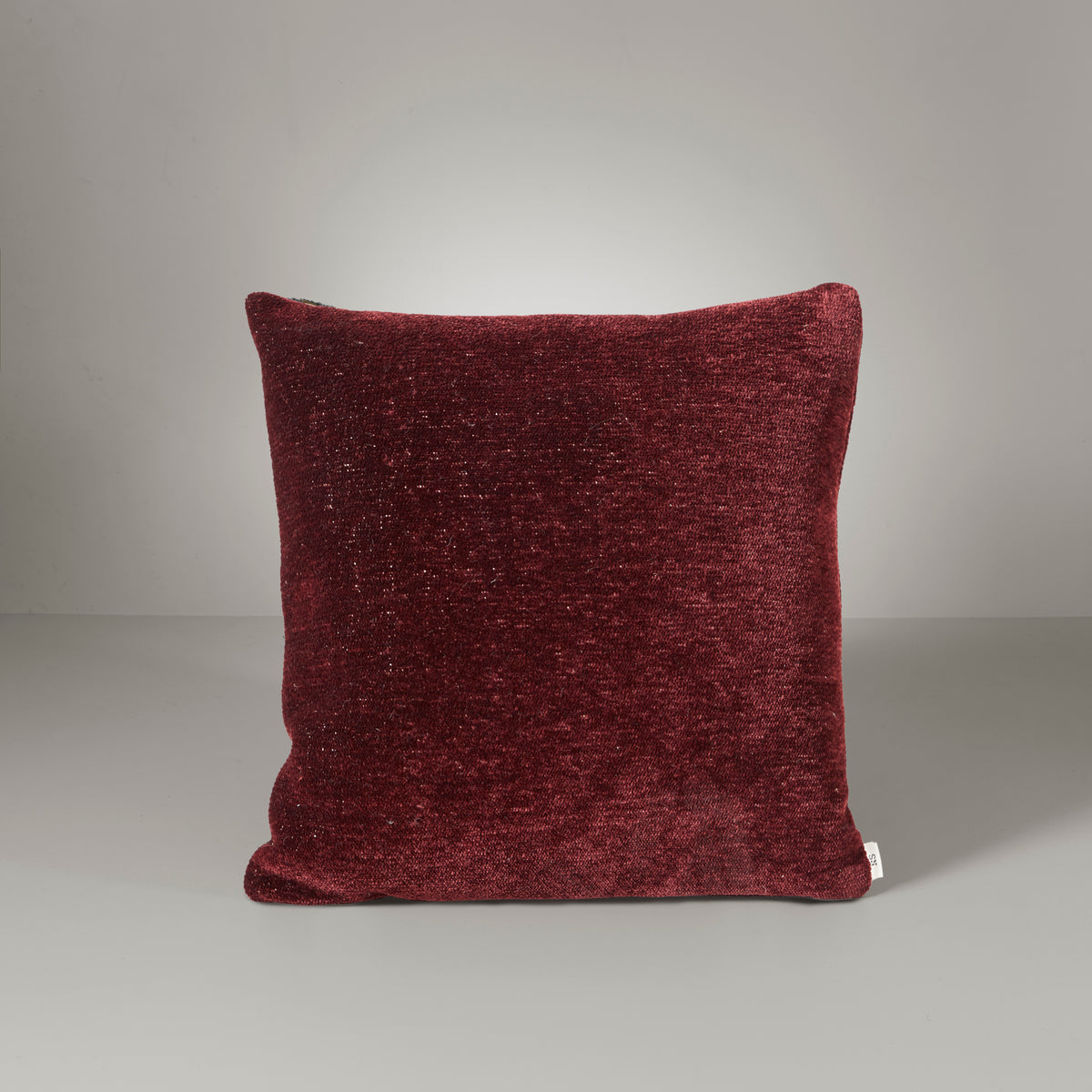 Ari chenille cushion, deep burgundy