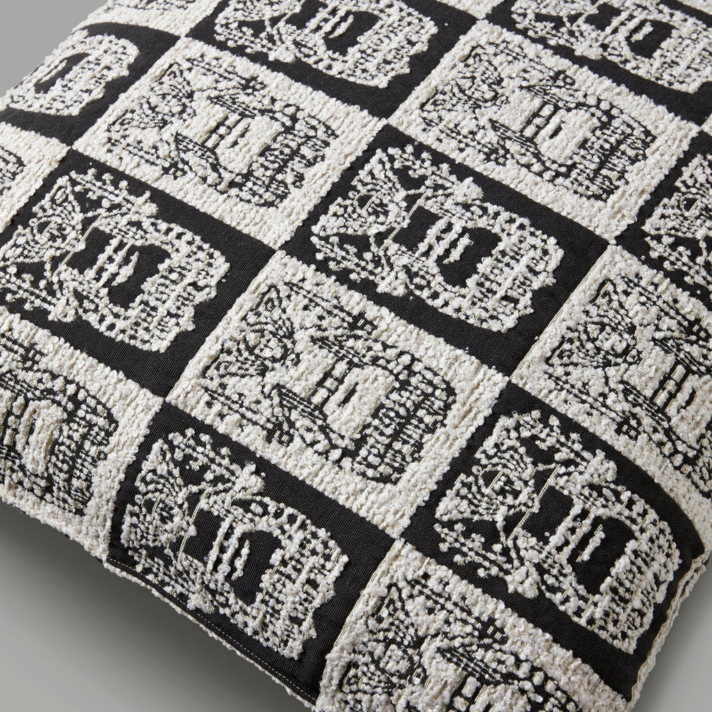 GM viking king cushion, 50X50, brown/ivory