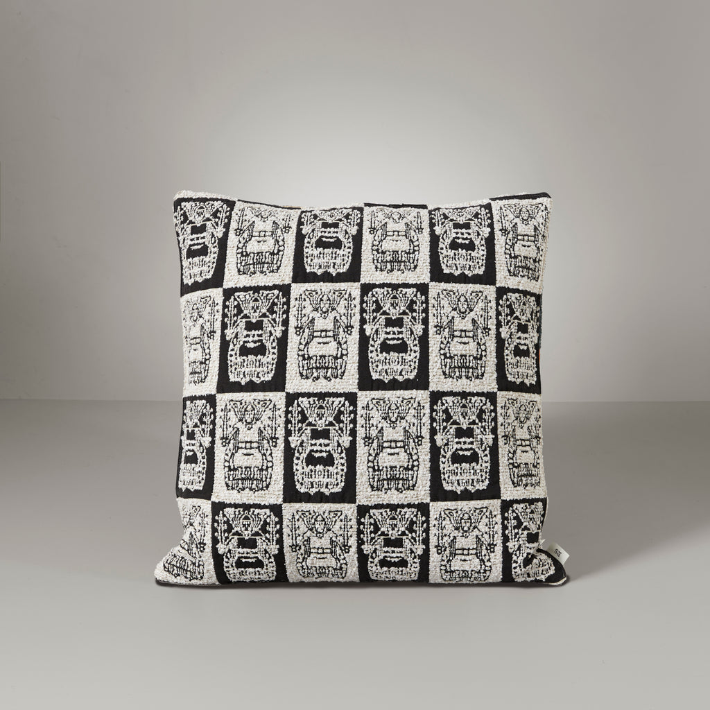 GM viking king cushion, 50X50, brown/ivory